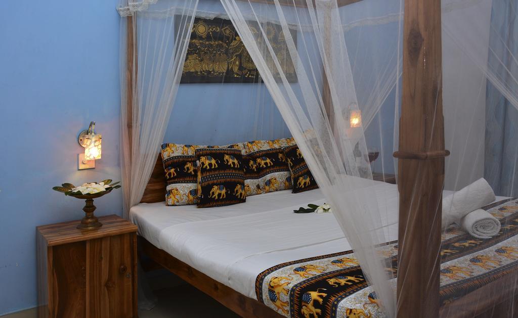Golden Lodge تانجالي الغرفة الصورة